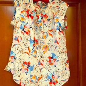 Detailed multicolored blouse